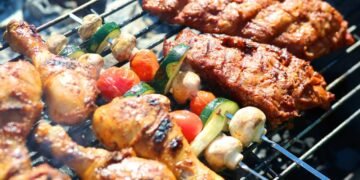 Aprenda o método dos mestres da grelha para dar um toque especial à carne