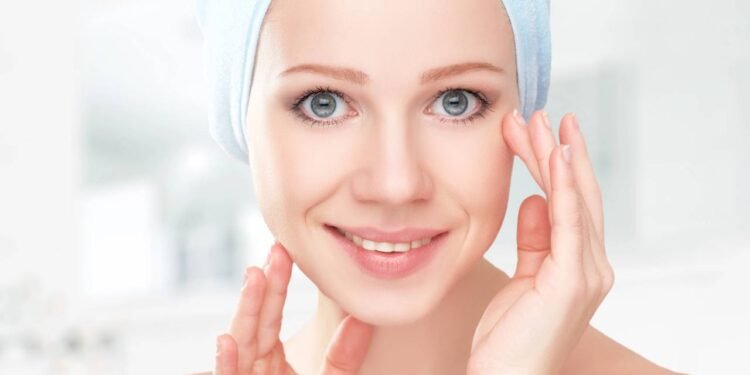 A diminuição na produção de colágeno e elastina é a principal causa da perda de firmeza após os 30 anos - Créditos: depositphotos.com / evgenyataman