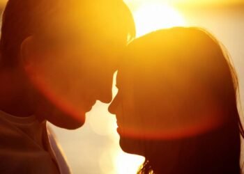 Psicóloga revela as 5 fases do amor e por que só alguns chegam até o fim