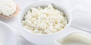 Aprenda a fazer seu próprio requeijão cremoso em casa