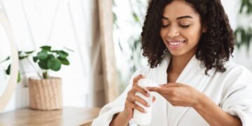 O erro de maquiagem que deixa qualquer mulher com aparência mais velha