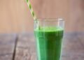 Aqui estão 3 receitas de suco verde para adicionar à sua dieta e perder peso facilmente
