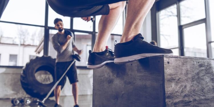 Os melhores exercícios para tonificar as pernas sem sair de casa