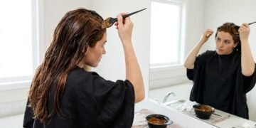 Tons que deixam o cabelo mais iluminado e combinam perfeitamente com o verão