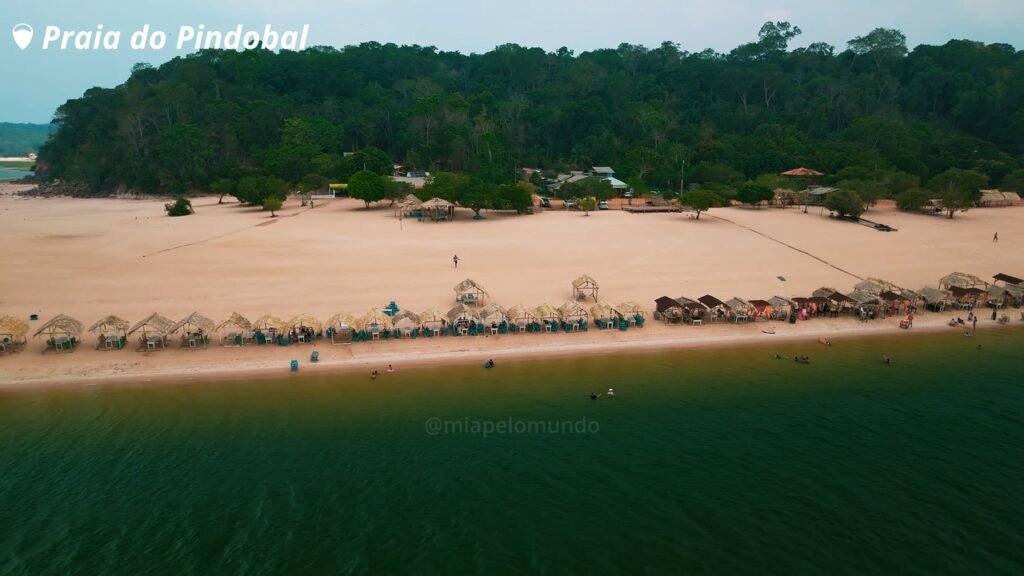 O Caribe Amazônico de águas cristalinas virou refúgio de quem busca paz