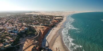 O paraíso do Nordeste onde o pôr do sol vira espetáculo coletivo