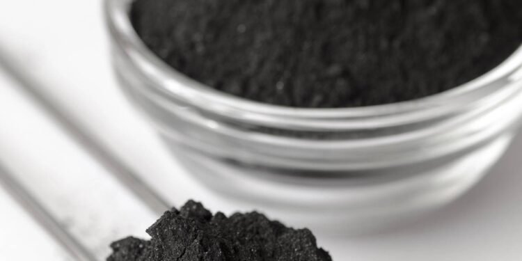 Carvão Ativado - Créditos: depositphotos.com / suti