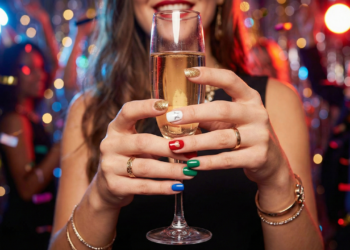 A cor da sua unha pode influenciar seus planos para 2026