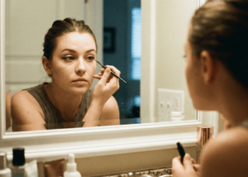 A tendência de maquiagem que transforma o olhar em 2026