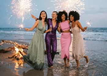 Cores que atraem boas energias para a virada do ano e deixam o look cheio de significado