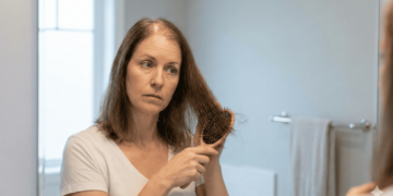 Queda ou quebra? Aprenda a diferenciar e salve seu cabelo danificado