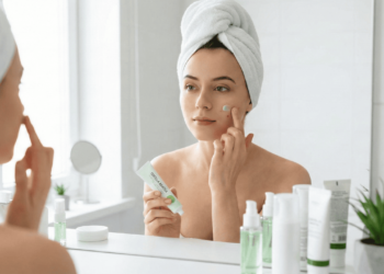 Cicatriz de acne e manchas? Saiba como essa planta asiática renova a pele