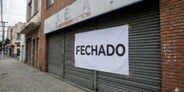 Rede decide fechar suas lojas