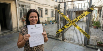 Justiça manda remover porta em pátio de condomínio