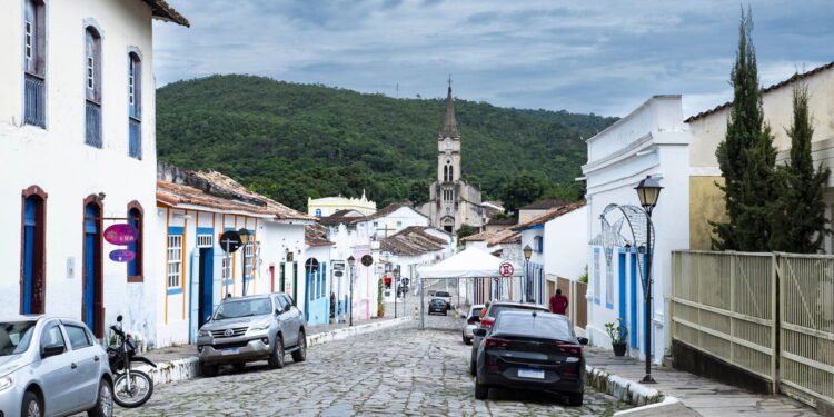 A cidade une qualidade de vida e charme colonial, sendo um dos destinos mais emblemáticos de Goiás. // Créditos: depositphotos.com / jesper@engcrew.tv