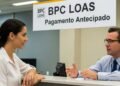 Antecipação do BPC LOAS: veja quem pode receber antes e como funciona o desconto