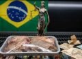 Justiça confirma condenação: supermercado terá de pagar R$ 418,55 e indenizar consumidor em R$ 800,00 após vender 14 kg de carne estragada