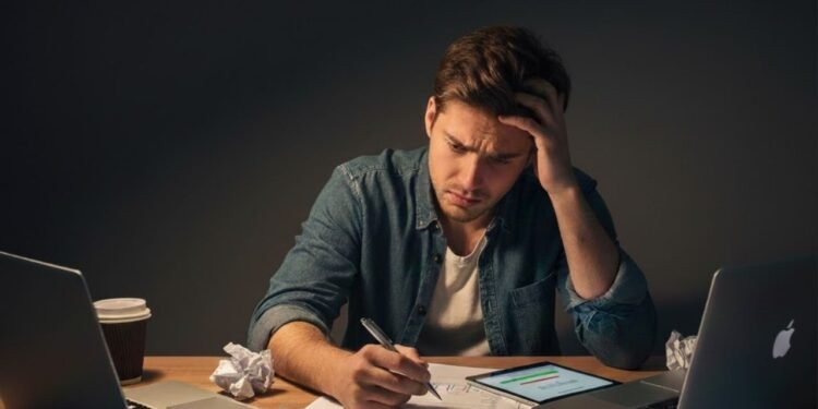 Como sair do sufoco financeiro adaptando a clássica regra 50-30-20 à sua vida