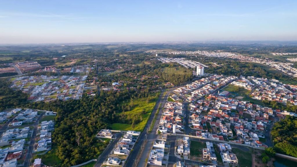 Essa cidade perto de Campinas chama a atenção de quem quer morar no interior com qualidade de vida