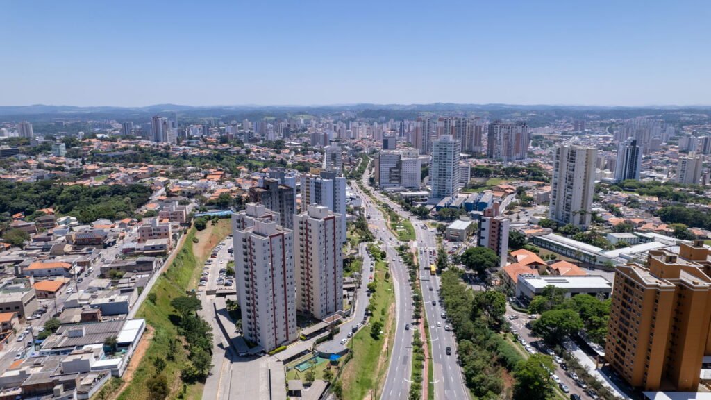 Essa cidade cercada por montanhas oferece uma das melhores qualidades de vida do Brasil