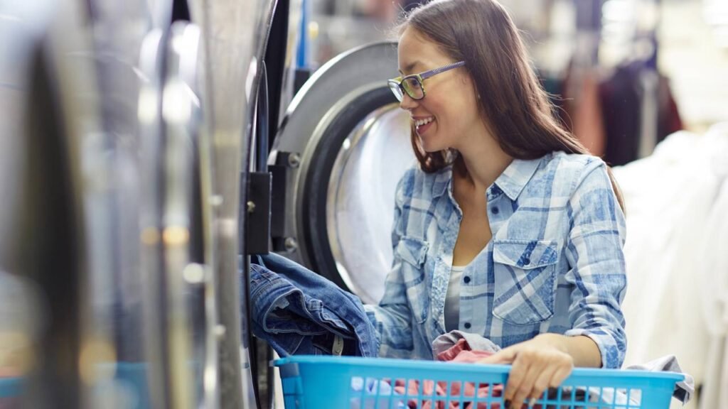 Como panelas antigas resolvem o problema da umidade e salvam sua lavanderia