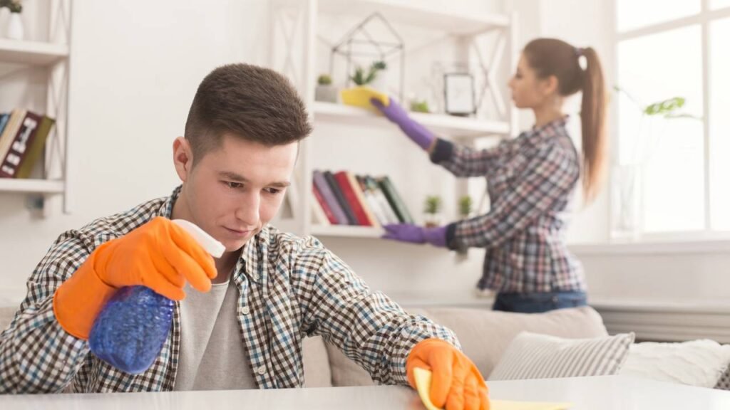 Se você limpa e a poeira volta no mesmo dia, esse truque vai salvar sua rotina