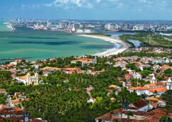 A cidade nordestina perto da capital que está se tornando a queridinha de quem busca paisagens incríveis e históricas