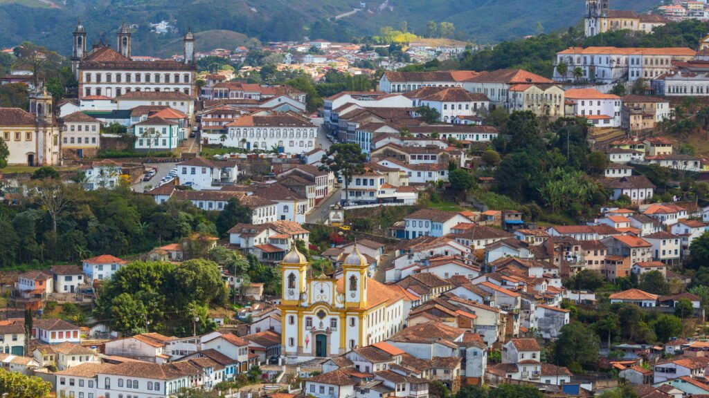 Essa cidade nas montanhas de Minas Gerais encanta logo na primeira visita