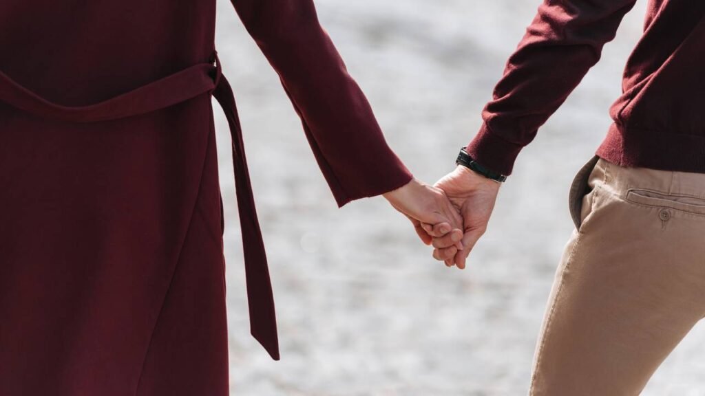 Paixão à flor da pele: o céu acende conexões intensas e difíceis de ignorar para esses dois signos