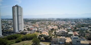 Essa cidade entre São Paulo e o Rio de Janeiro virou referência em qualidade de vida