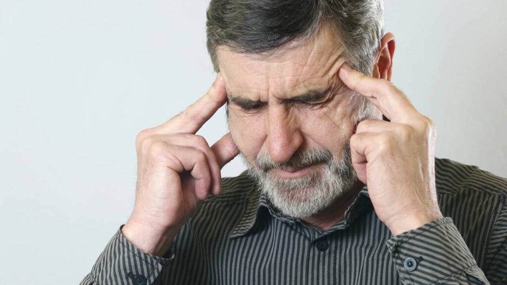 5 sinais no corpo que mostram quando a ansiedade passou do limite