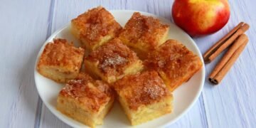 O bolo de maçã mais leve e fácil do dia a dia