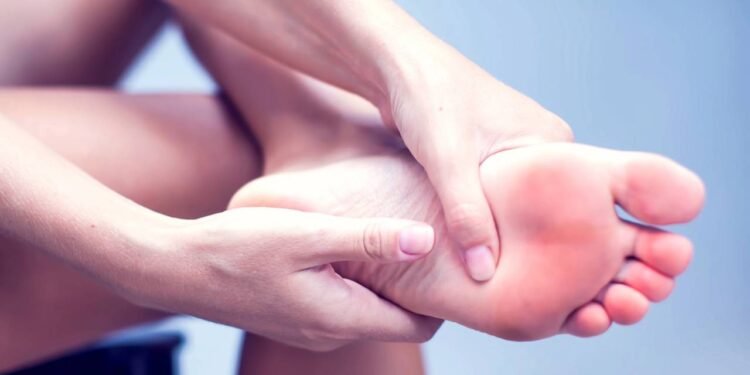 Além dos remédios indicados por um profissional de saúde, muitas pessoas gostam de complementar com soluções naturais - Créditos: depositphotos.com / dexteris