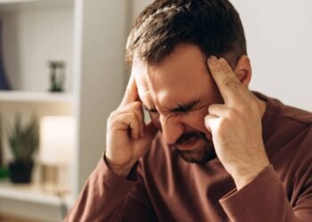 A bebida natural que alivia a tensão e combate a dor de cabeça leve