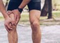 Dói ao levantar? 3 exercícios simples que salvam seu joelho em casa
