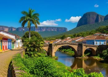 Essa cidade histórica é a porta de entrada para um dos destinos naturais mais incríveis do Brasil