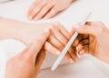 Como lixar as unhas sem quebrar e deixá-las ainda mais fortes e bonitas