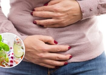 Essa água com 3 ingredientes ajuda a desinchar e traz leveza em dias quentes