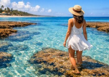 O Caribe Brasileiro que hipnotiza viajantes com piscinas naturais transparentes e algumas das praias mais desejadas do Nordeste