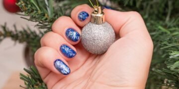 Esqueça o vermelho vivo, veja os tons de esmaltes que vão dominar o Natal