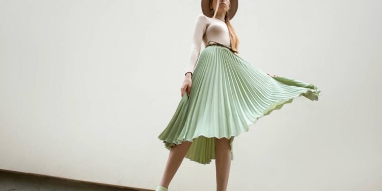 O verde-sálvia consolidou-se como a escolha principal das festas por sua versatilidade - Créditos: depositphotos.com / cortvbf@gmail.com