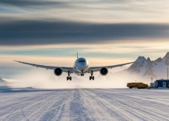 Boeing 787 pousa na Antártida pela primeira vez e inaugura nova era na ciência polar com menor custo e impacto ambiental