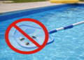 Como afastar insetos da piscina com ingredientes simples