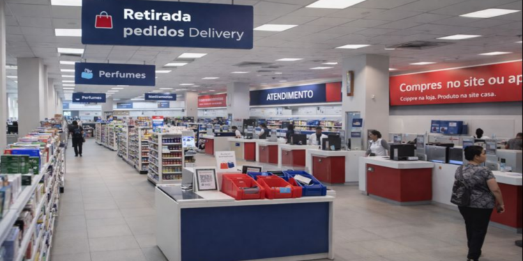 Rede de farmácias tem fechamento de centenas de lojas consideradas pouco rentáveis