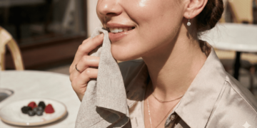 Dieta para a pele: o que comer para reduzir acne, oleosidade e inflamações