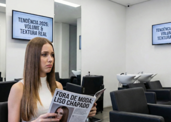 Tendência capilar de 2026 aposta nos cachos naturais