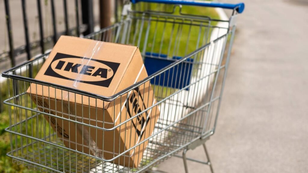 Fechamento da loja revela nova fase da marca