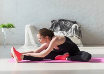 Corpo travado? 4 exercícios de mobilidade para soltar as articulações