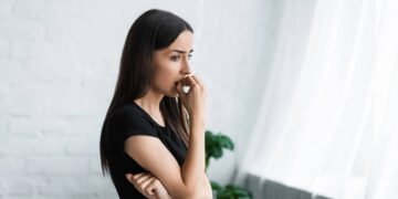 Por que você não se sente confiante e como mudar isso