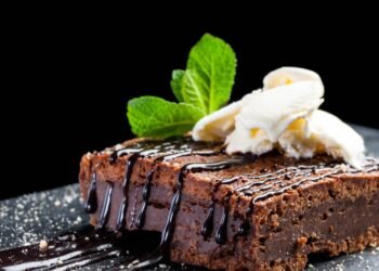 Brownie sem farinha e sem açúcar vira opção equilibrada